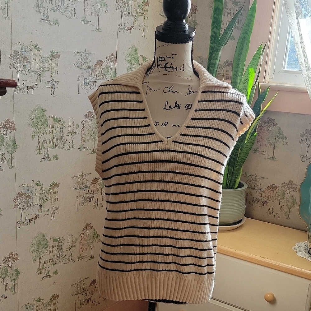 Sleeveless Sweater